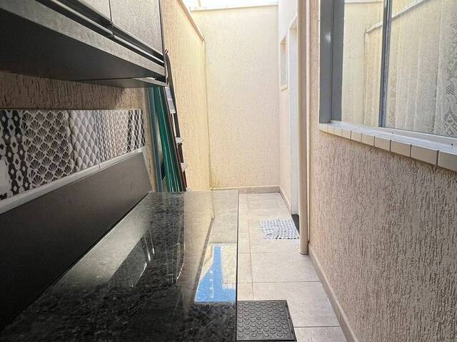 #P34-1 - Casa para Venda em Praia Grande - SP - 2