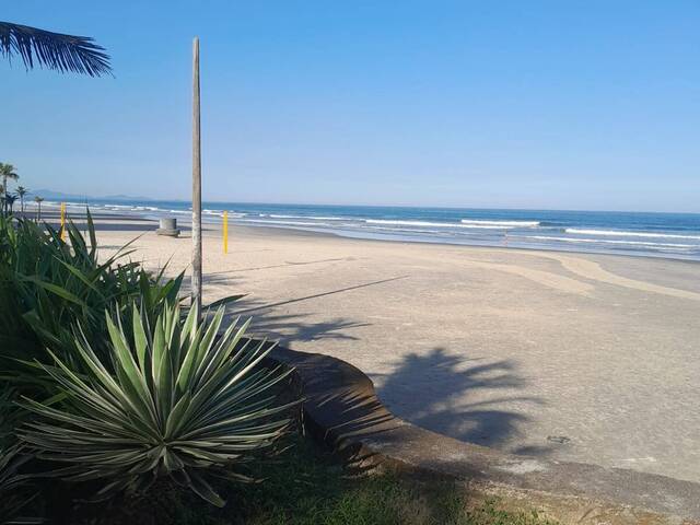 #P83-1 - Apartamento para Venda em Praia Grande - SP