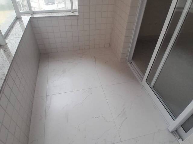 #P3-1 - Apartamento para Venda em Praia Grande - SP