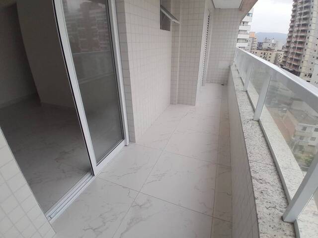 #P3-5 - Apartamento para Venda em Praia Grande - SP