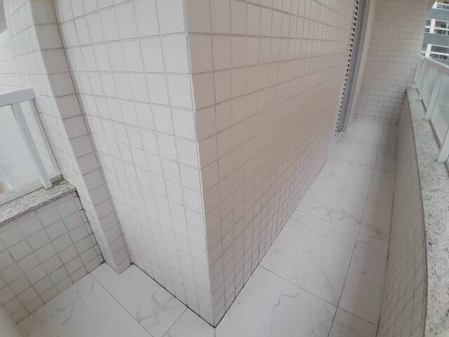 #P3-7 - Apartamento para Venda em Praia Grande - SP