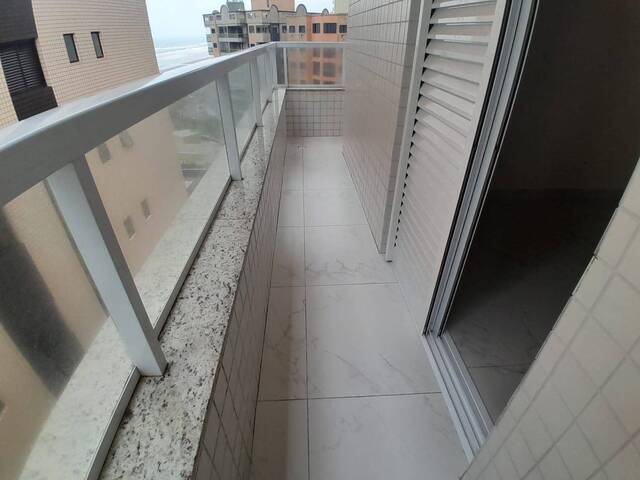 #P3-7 - Apartamento para Venda em Praia Grande - SP