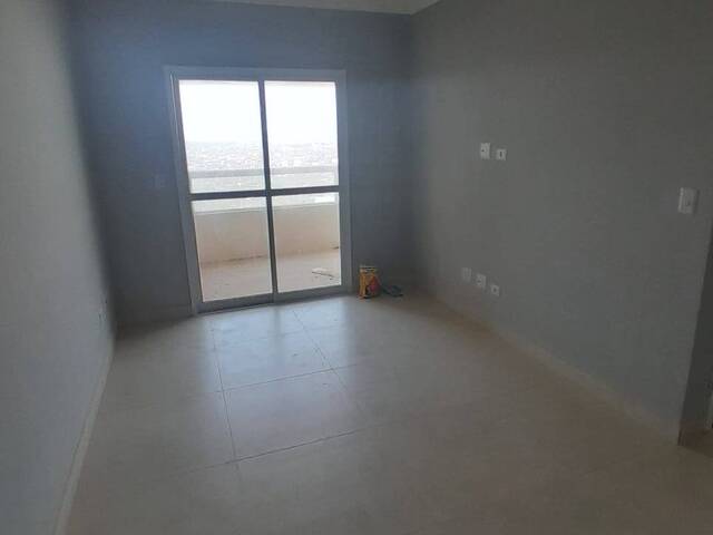 #18 - Apartamento para Venda em Praia Grande - SP