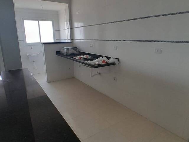#18 - Apartamento para Venda em Praia Grande - SP