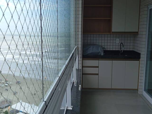 #12 - Apartamento para Venda em Praia Grande - SP